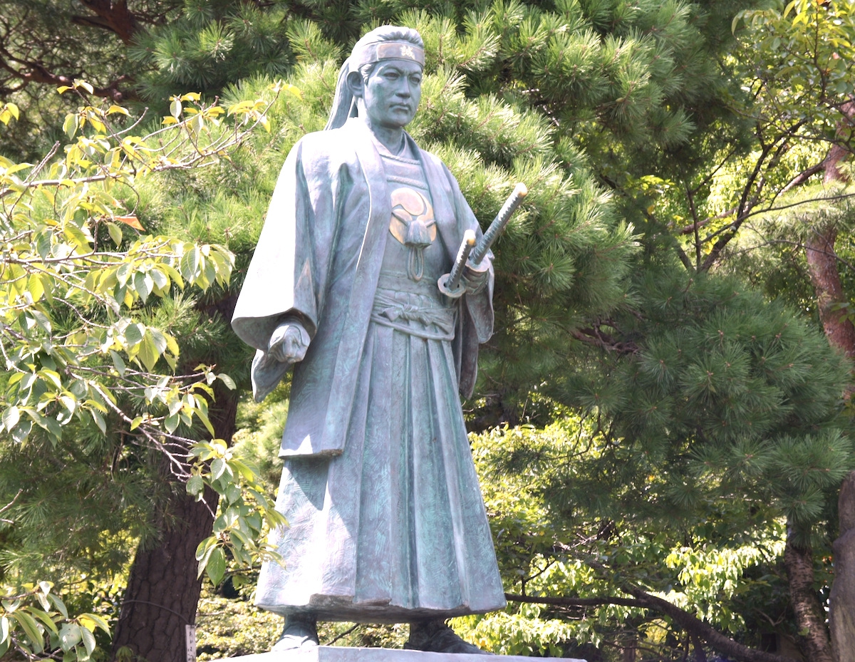 高幡不動尊金剛寺・土方歳三像