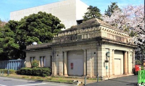 旧博物館動物園駅