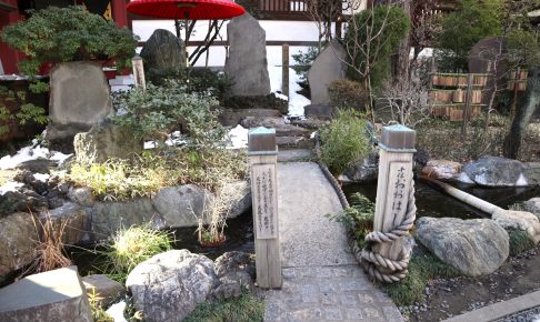 素盞雄神社・矢立初めの句碑