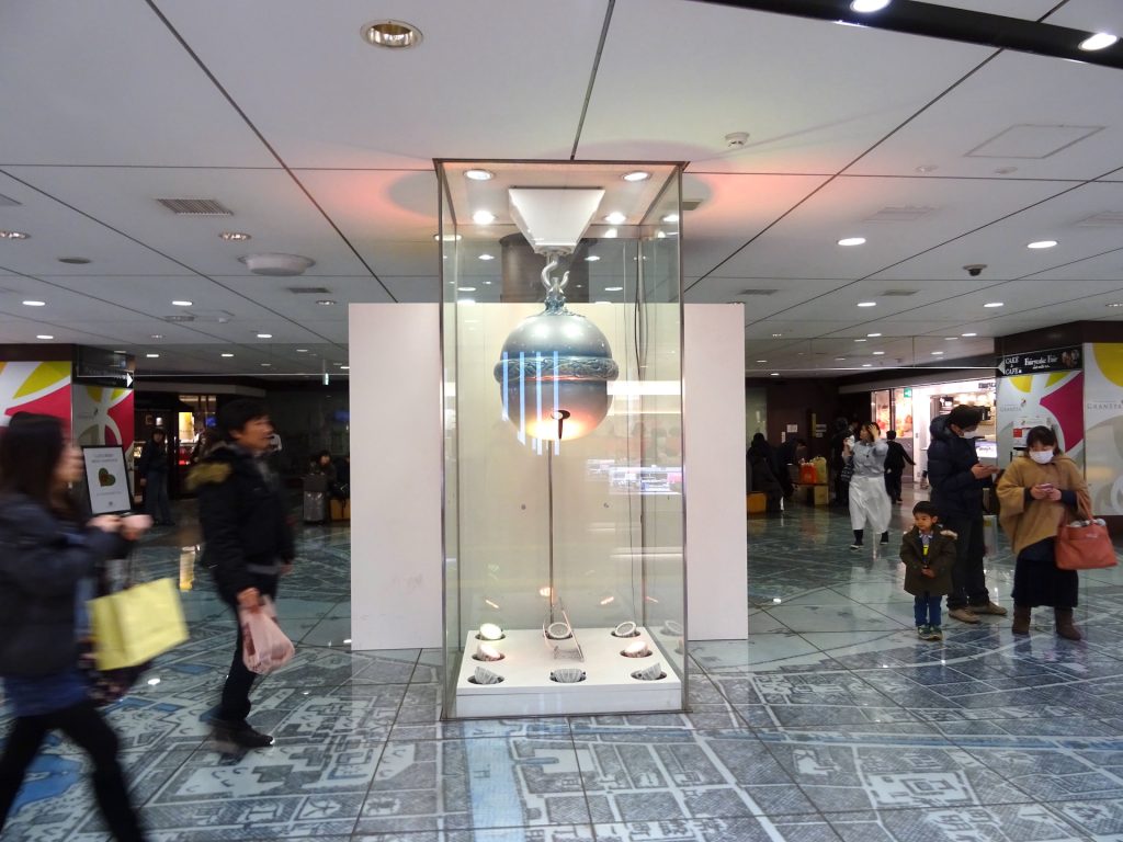 東京駅・銀の鈴 東京とりっぷ