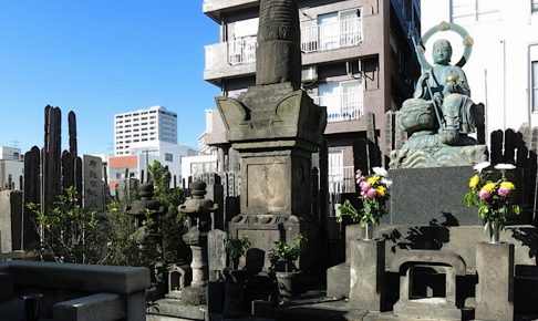 阿茶局の墓（雲光院）