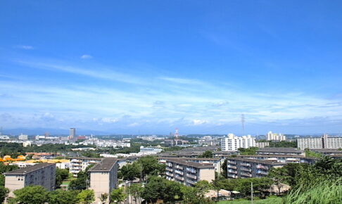 防人見返りの峠（多摩丘陵パノラマの丘）