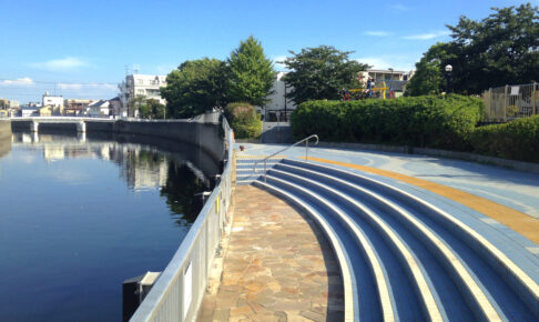 夫婦橋親水公園