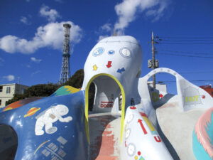 新西新井公園・タコの滑り台