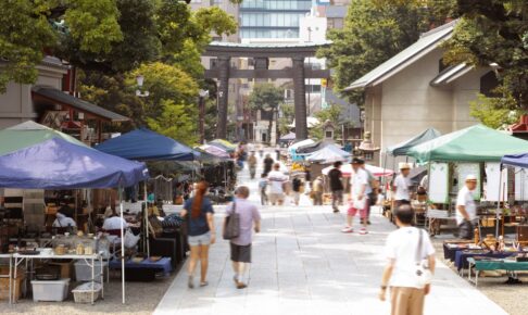 富岡八幡宮骨董市