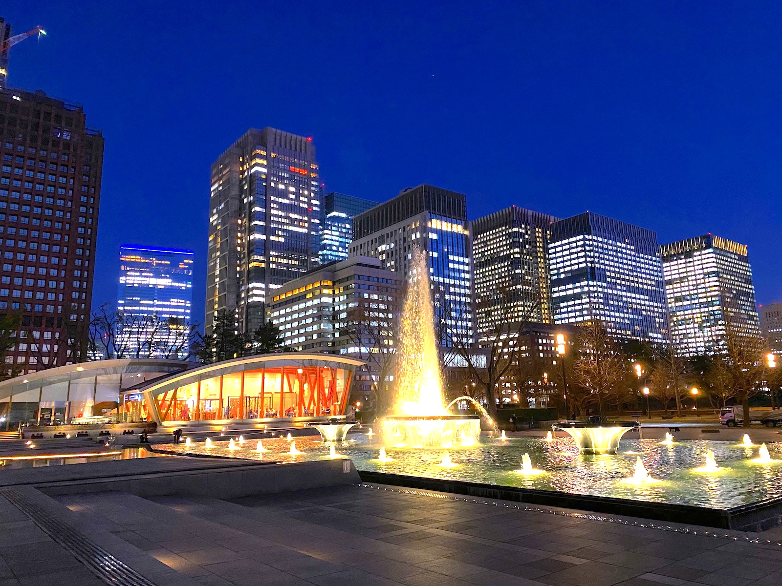 和田倉噴水公園