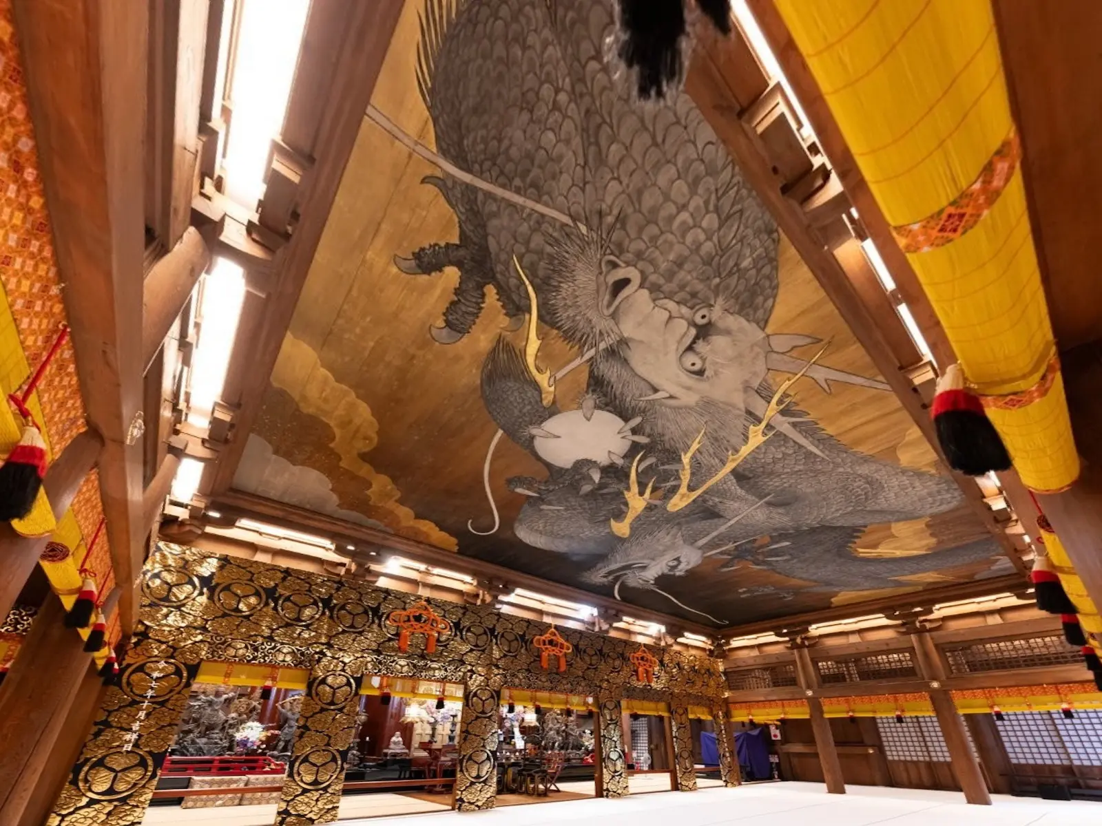 寛永寺根本中堂天井絵『叡嶽双龍』が完成、公開へ！ | 東京とりっぷ